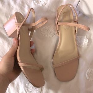 NWT CATO Comfort Nude Strappy Low Block Heels/Sandals